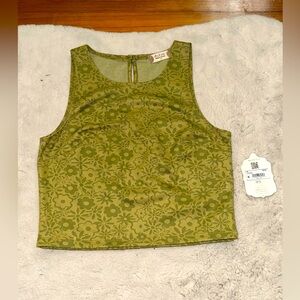 NWT green flowers crop top